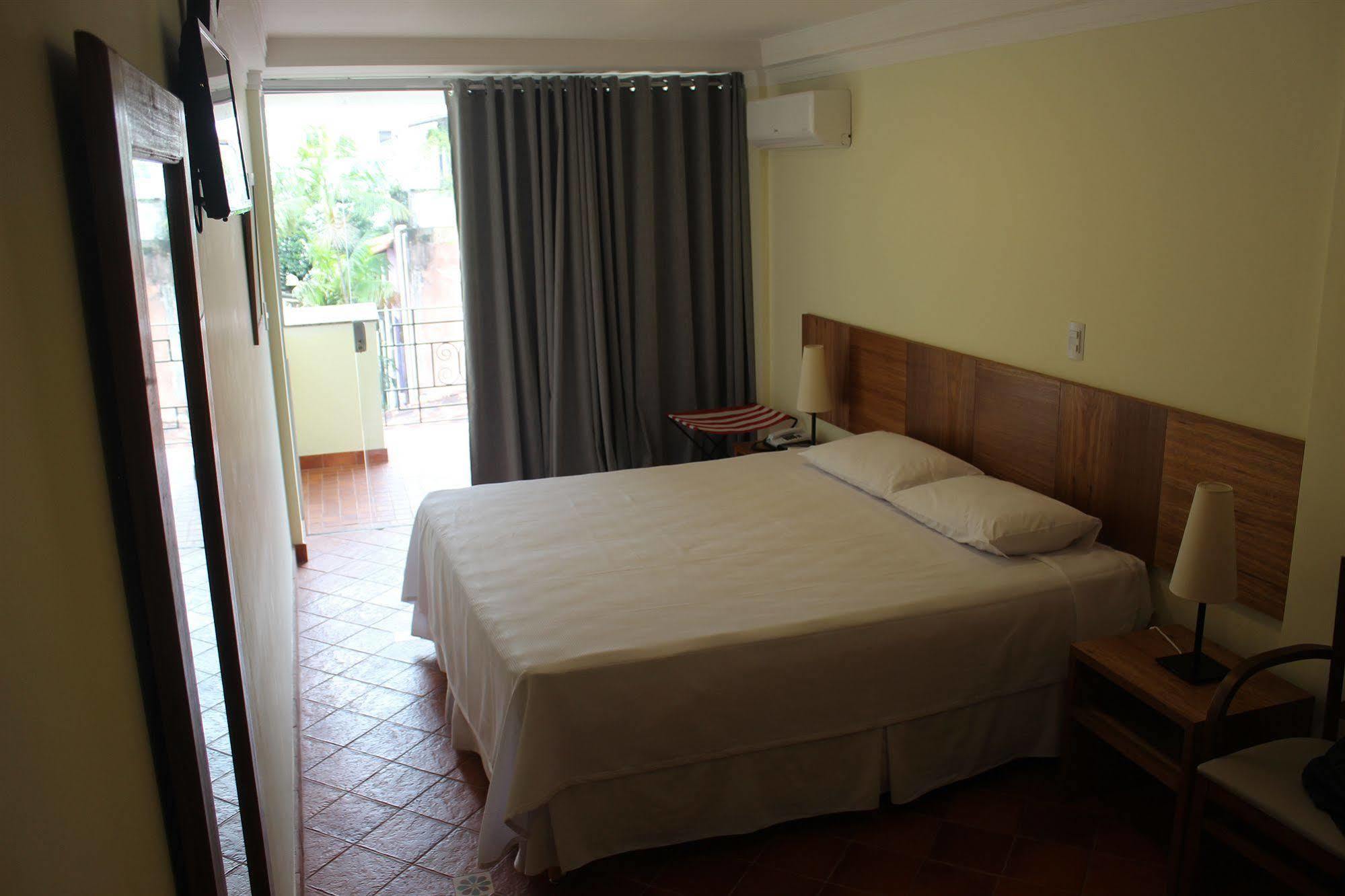 Hotel Cruz Do Pascoal Salvador Esterno foto